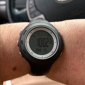 Highgear summit hiking watch